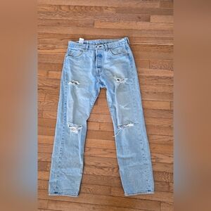 Levis 501 Light Wash Distressed Jeans 32 X 32